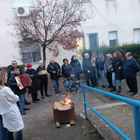 Sersale, i volontari del Servizio Civile nazionale del Comune visitano la RSA